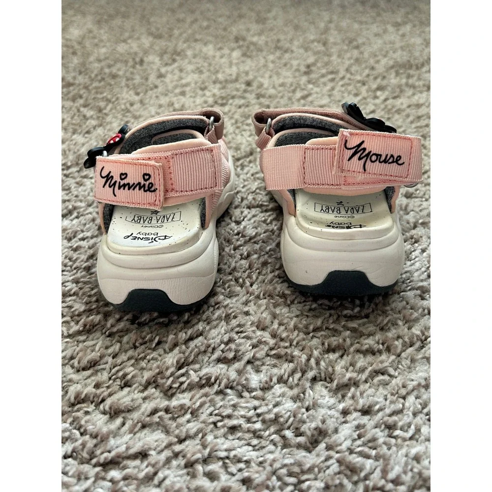 Disney Zara I Pink Minnie Mouse Sandals I Size 5 I Character Embellishments
